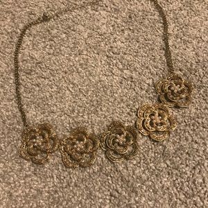 Flower necklace